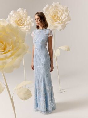 ELLIATT Annabelle Embellished Evening Gown Blue Wedding Guest Dress size S NWT